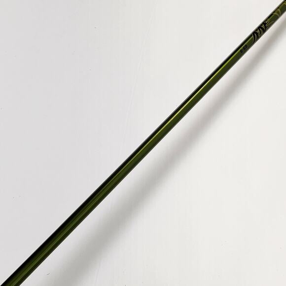 Titleist 905T 9.5° Driver Aldila NV 65-S Stiff Flex Graphite Shaft RH 45.25in - Picture 9 of 10